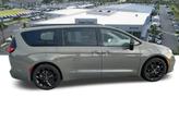 Thumbnail of 2025 Ceramic Gray Clearcoat Chrysler Pacifica