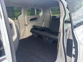 Thumbnail of 2019 Bright White Clearcoat Chrysler Pacifica