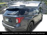 Thumbnail of 2022 Stone Blue Metallic Ford Explorer