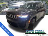 Photo of 2024 Diamond Black Crystal Pearlcoat Jeep Grand Cherokee