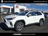 Photo of 2025 Ice Cap Toyota RAV4