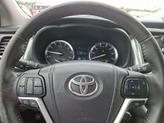 Thumbnail of 2015 Silver Sky Metallic Toyota Highlander