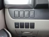Thumbnail of 2015 Silver Sky Metallic Toyota Highlander