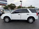 Thumbnail of 2006 Polar White Saturn Vue