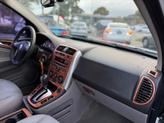 Thumbnail of 2006 White Saturn Vue