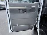 Thumbnail of 2007 Oxford White Clearcoat Ford E250