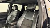 Thumbnail of 2020 Diamond Black Crystal Pearlcoat Jeep Grand Cherokee