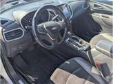 Thumbnail of 2021 Silver Ice Metallic Chevrolet Equinox