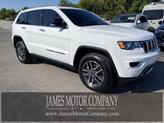 Photo of 2022 Bright White Clearcoat Jeep Grand Cherokee WK
