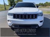 Thumbnail of 2022 Bright White Clearcoat Jeep Grand Cherokee WK