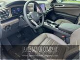 Thumbnail of 2024 Opal White Pearl Effect Volkswagen Atlas
