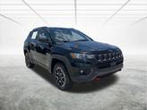 Thumbnail of 2024 Diamond Black Crystal Pearlcoat Jeep Compass