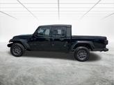 Thumbnail of 2025 Black Clearcoat Jeep Gladiator