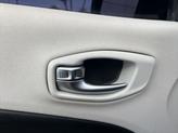 Thumbnail of 2021 Diamond Black Crystal Pearlcoat Jeep Compass