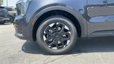 Thumbnail of 2025 Metal Kia Sorento