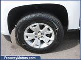 Thumbnail of 2022 Summit White Chevrolet Colorado