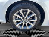 Thumbnail of 2025 Platinum White Pearl Acura Integra