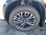 Thumbnail of 2026 White / Black Nissan Rogue