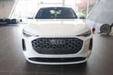 Thumbnail of 2025 Glacier White Metallic Audi Q5