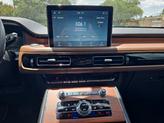 Thumbnail of 2020 White Metallic Lincoln Aviator