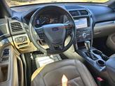 Thumbnail of 2017 White Platinum Metallic Tri-Coat Ford Explorer