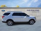 Thumbnail of 2017 White Platinum Metallic Tri-Coat Ford Explorer