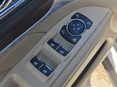Thumbnail of 2017 White Platinum Metallic Tri-Coat Ford Explorer