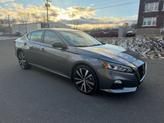 Photo of 2022 Gun Metallic Nissan Altima