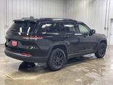 Thumbnail of 2024 Diamond Black Crystal Pearlcoat Jeep Grand Cherokee L