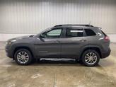 Thumbnail of 2022 Granite Crystal Metallic Clearcoat Jeep Cherokee
