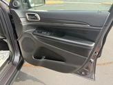 Thumbnail of 2016 Gray Jeep Grand Cherokee
