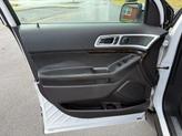 Thumbnail of 2015 White Ford Explorer