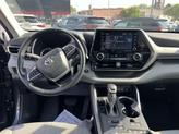 Thumbnail of 2022 Magnetic Gray Metallic Toyota Highlander
