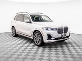 Thumbnail of 2022 Alpine White BMW X7