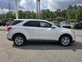 Thumbnail of 2017 Iridescent Pearl Tricoat Chevrolet Equinox