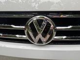 Thumbnail of 2019 Pure White Volkswagen Tiguan