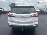 Thumbnail of 2018 Iridescent Pearl Tricoat Chevrolet Equinox