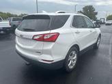 Thumbnail of 2018 Iridescent Pearl Tricoat Chevrolet Equinox