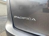 Thumbnail of 2019 Granite Crystal Metallic Clearcoat Chrysler Pacifica
