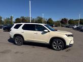 Thumbnail of 2023 Platinum White Pearl Honda Pilot