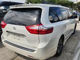 Thumbnail of 2018 Blizzard Pearl Toyota Sienna