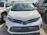 Thumbnail of 2018 Blizzard Pearl Toyota Sienna