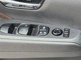 Thumbnail of 2022 2 Tone Gray / Black Roof Nissan Kicks