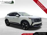 Photo of 2025 Aspen White Tri Nissan Kicks