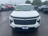 Thumbnail of 2025 Summit White Chevrolet Traverse