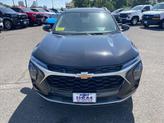 Thumbnail of 2025 Mosaic Black Metallic Chevrolet Trax