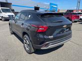 Thumbnail of 2025 Mosaic Black Metallic Chevrolet Trax
