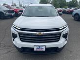 Thumbnail of 2025 Summit White Chevrolet Traverse
