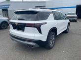 Thumbnail of 2025 Summit White Chevrolet Traverse