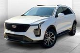 Thumbnail of 2025 Crystal White Tri-Coat Cadillac XT4